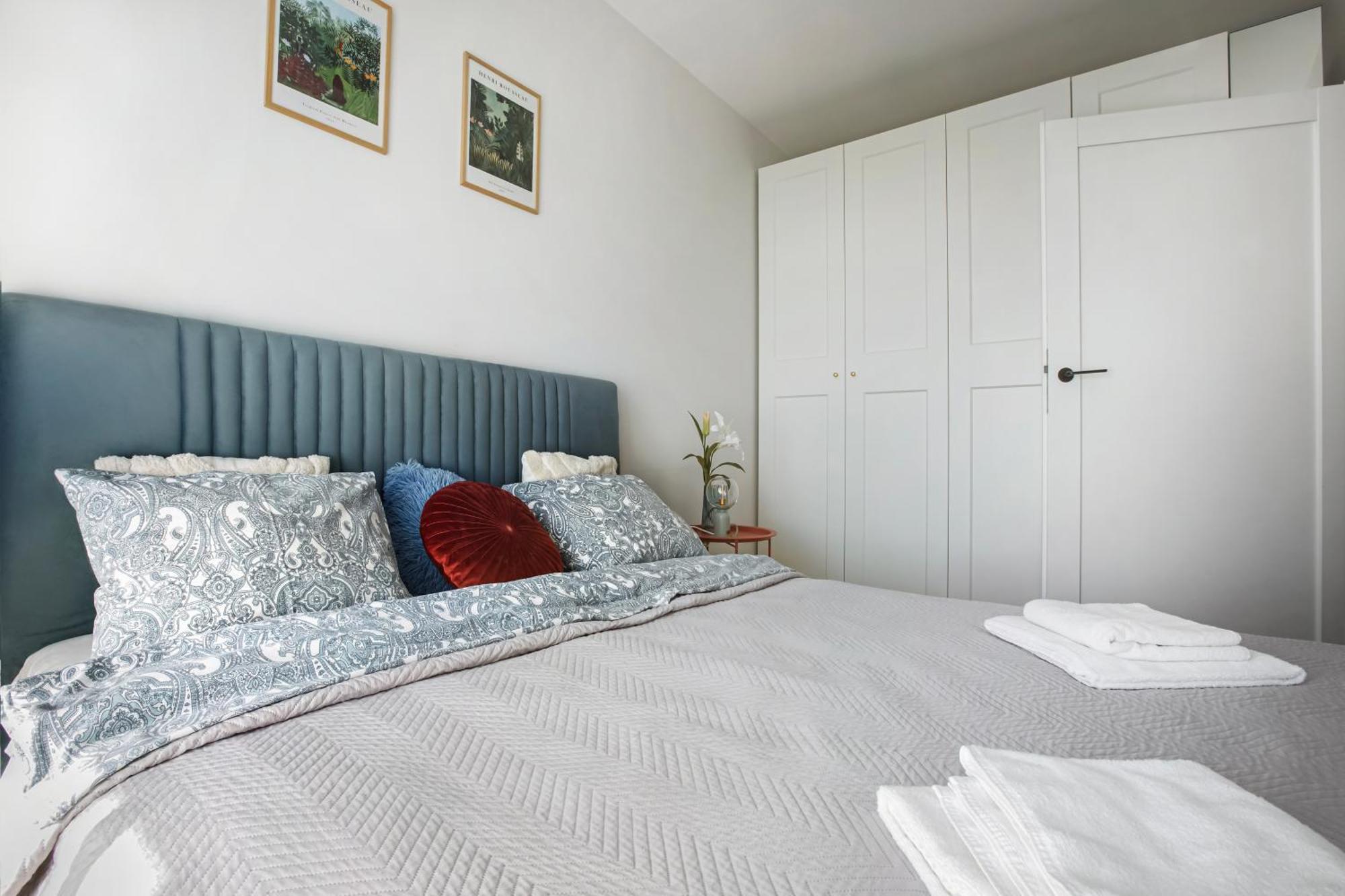 Komfortowy Apartament Z Balkonem I Parkingiem ヴロツワフ エクステリア 写真
