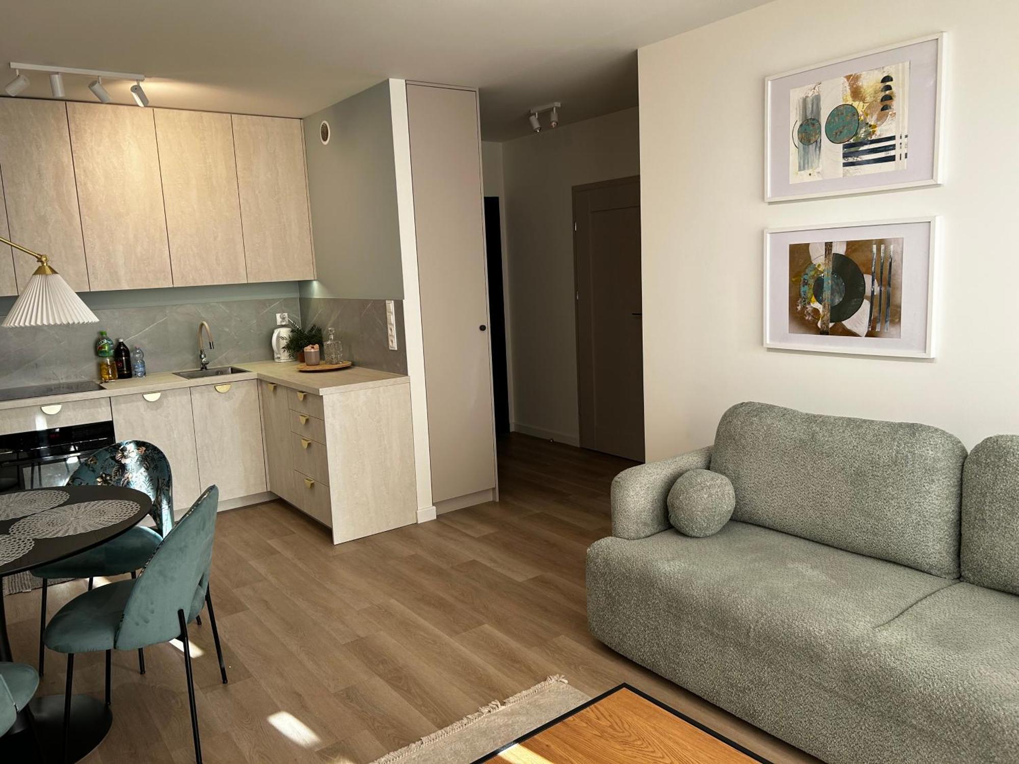 Komfortowy Apartament Z Balkonem I Parkingiem ヴロツワフ エクステリア 写真